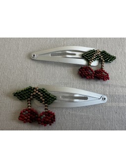 Barrettes cerise